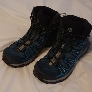 Salomon ladies 8 hiking trail boot